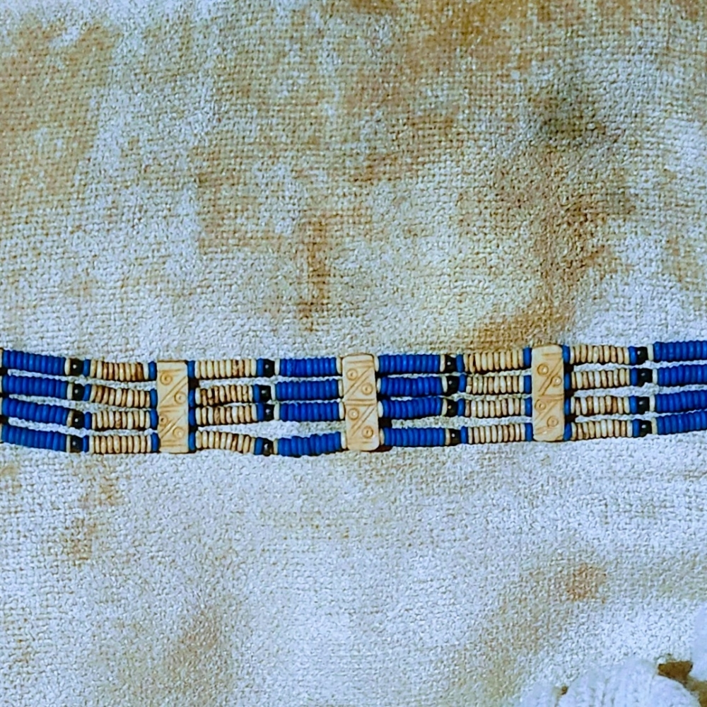Navaho Blue and White Beaded Necklace